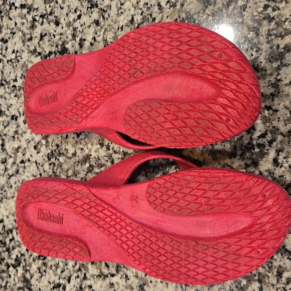OKABASHI WOMEN'S MAUI FLIP-FLOP THONG SANDALS. HOT PINK. SIZE MEDIUM .= 6.5/7.5 - Picture 9 of 11